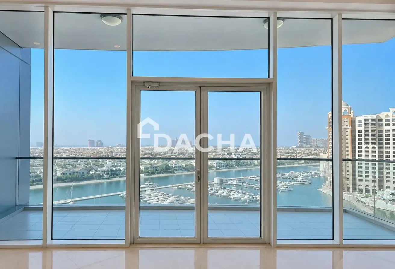 Palm View | Vacant in Aug | Mid Floor