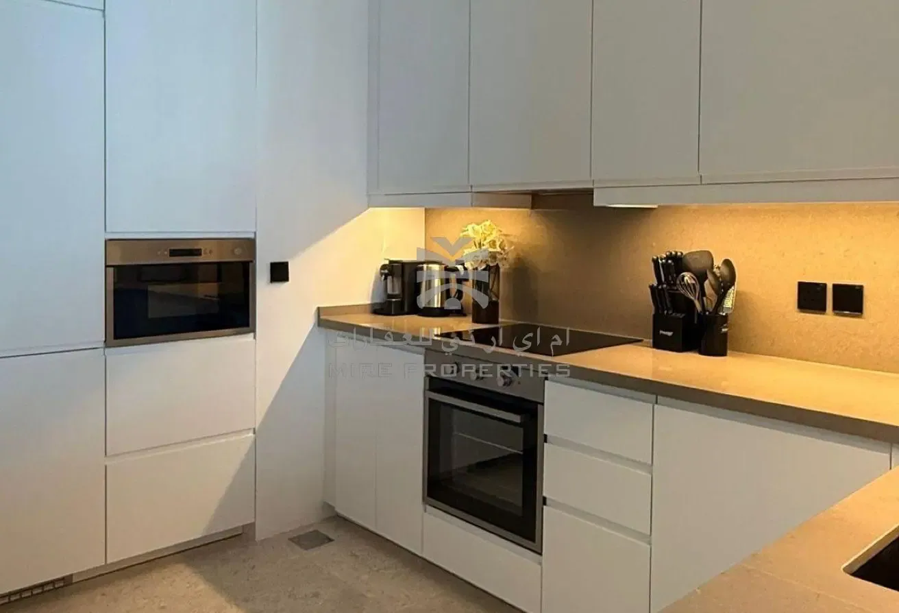Luxury 1-Bedroom | Upgraded | Fully Furnished