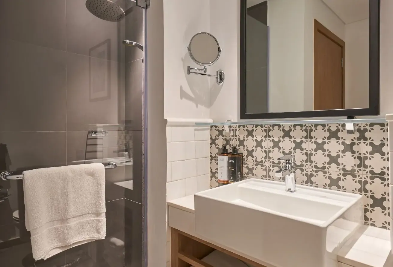 Summer Promotion One Bedroom Creek View Balcony