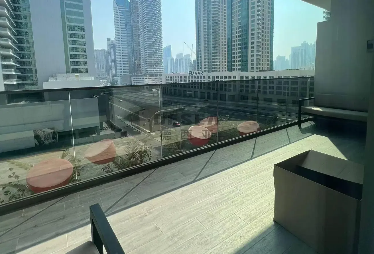 City View | Prime Location | Vacant