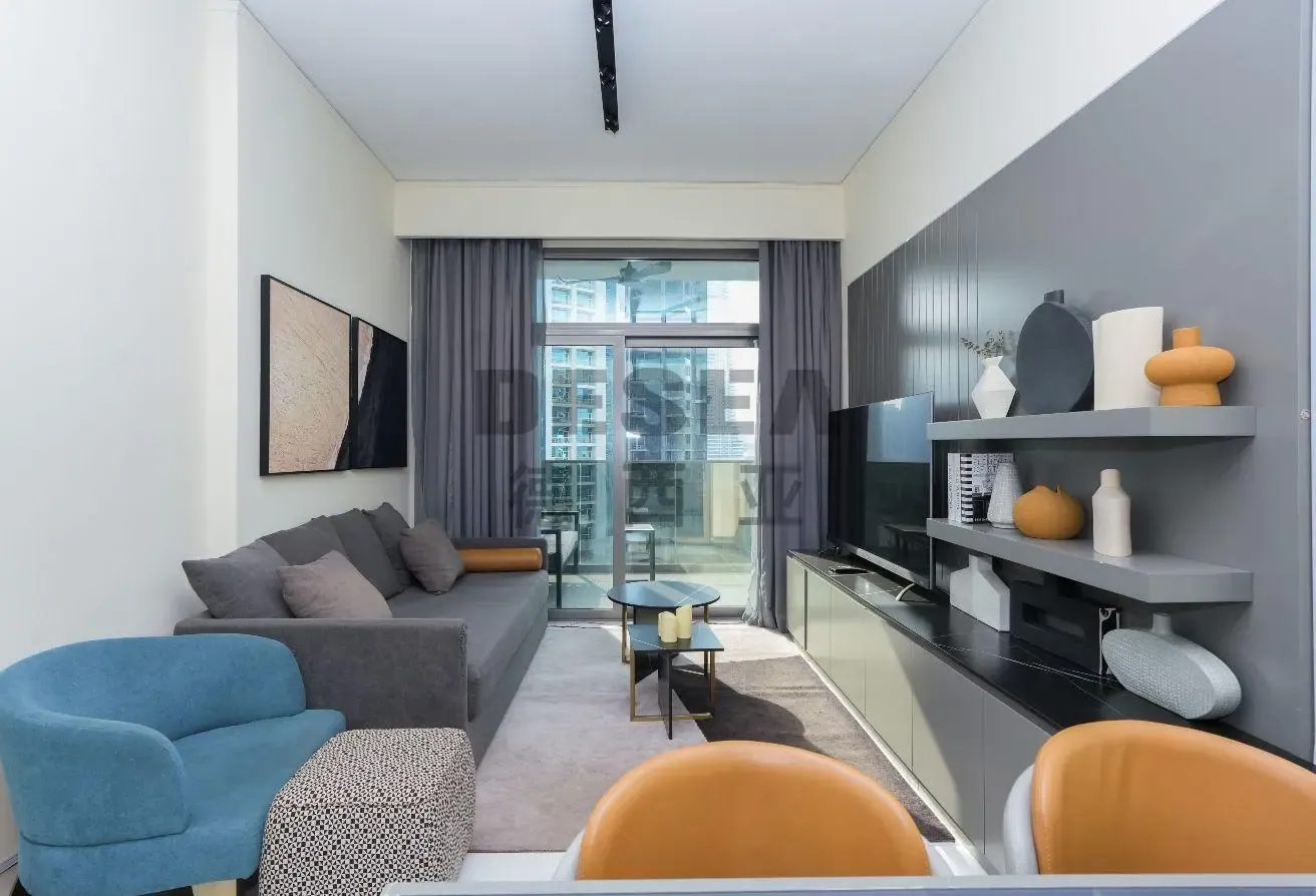 Lux Two Bedroom | Community -Canal Views | Vacant