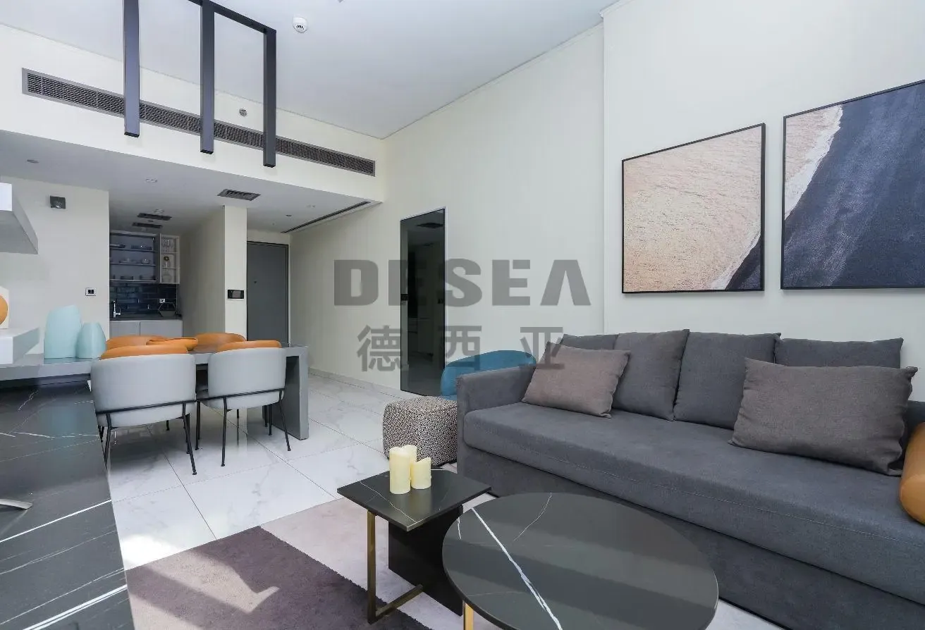 Lux Two Bedroom | Community -Canal Views | Vacant