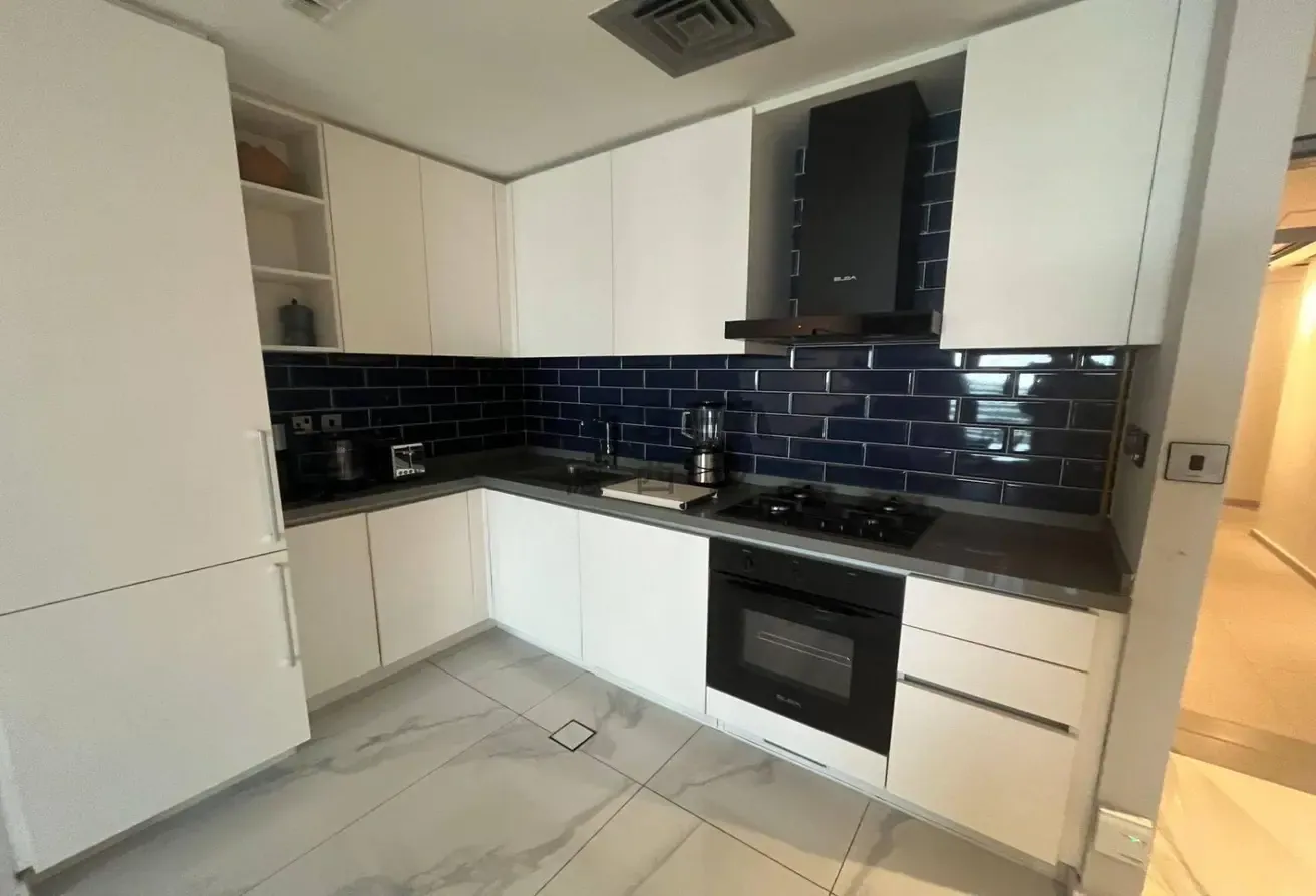 Prime Location | High Floor | Canal View