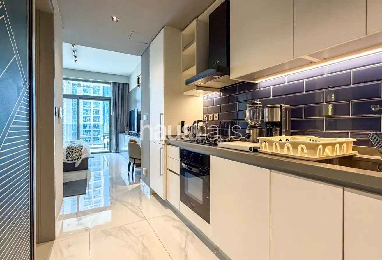 12 Cheques | Fully Furnished | Near Dubai Mall