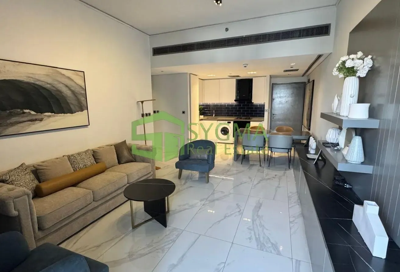 Modern Living | Corner Unit | 2 Parking Slots