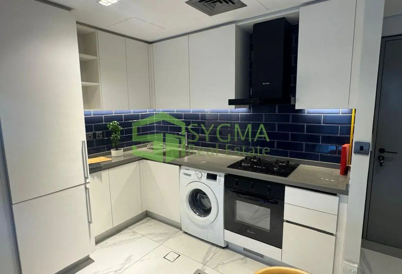 Modern Living | Corner Unit | 2 Parking Slots