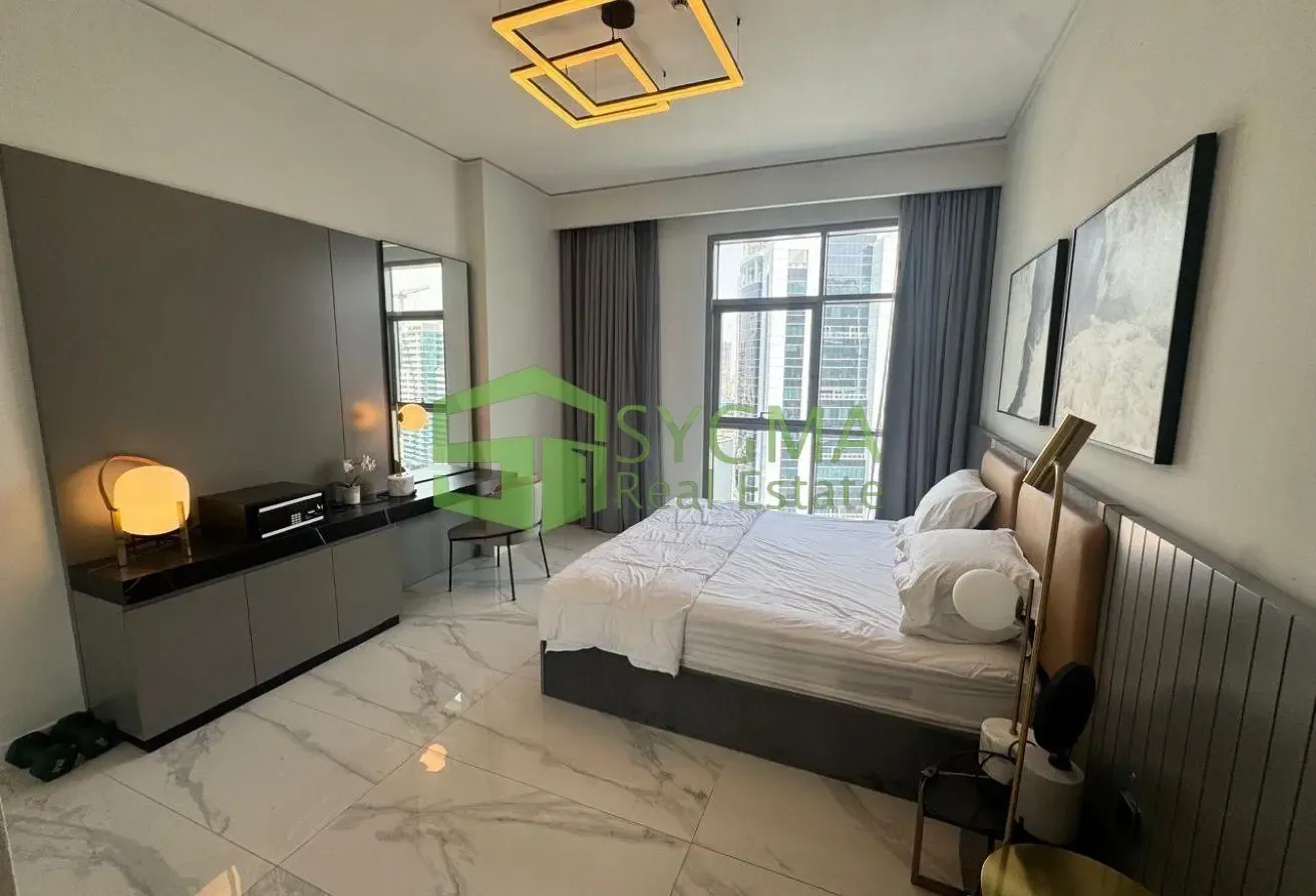 Modern Living | Corner Unit | 2 Parking Slots