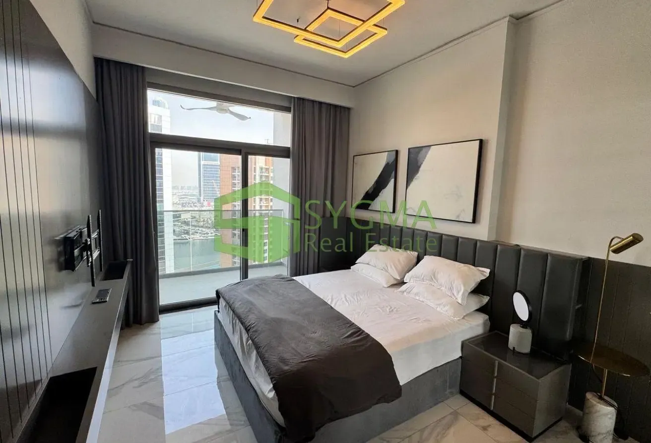 Modern Living | Corner Unit | 2 Parking Slots