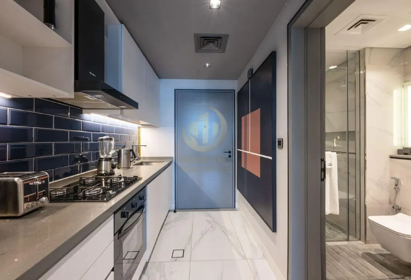 FULLY FURNISHED | VACANT | SPACIOUS