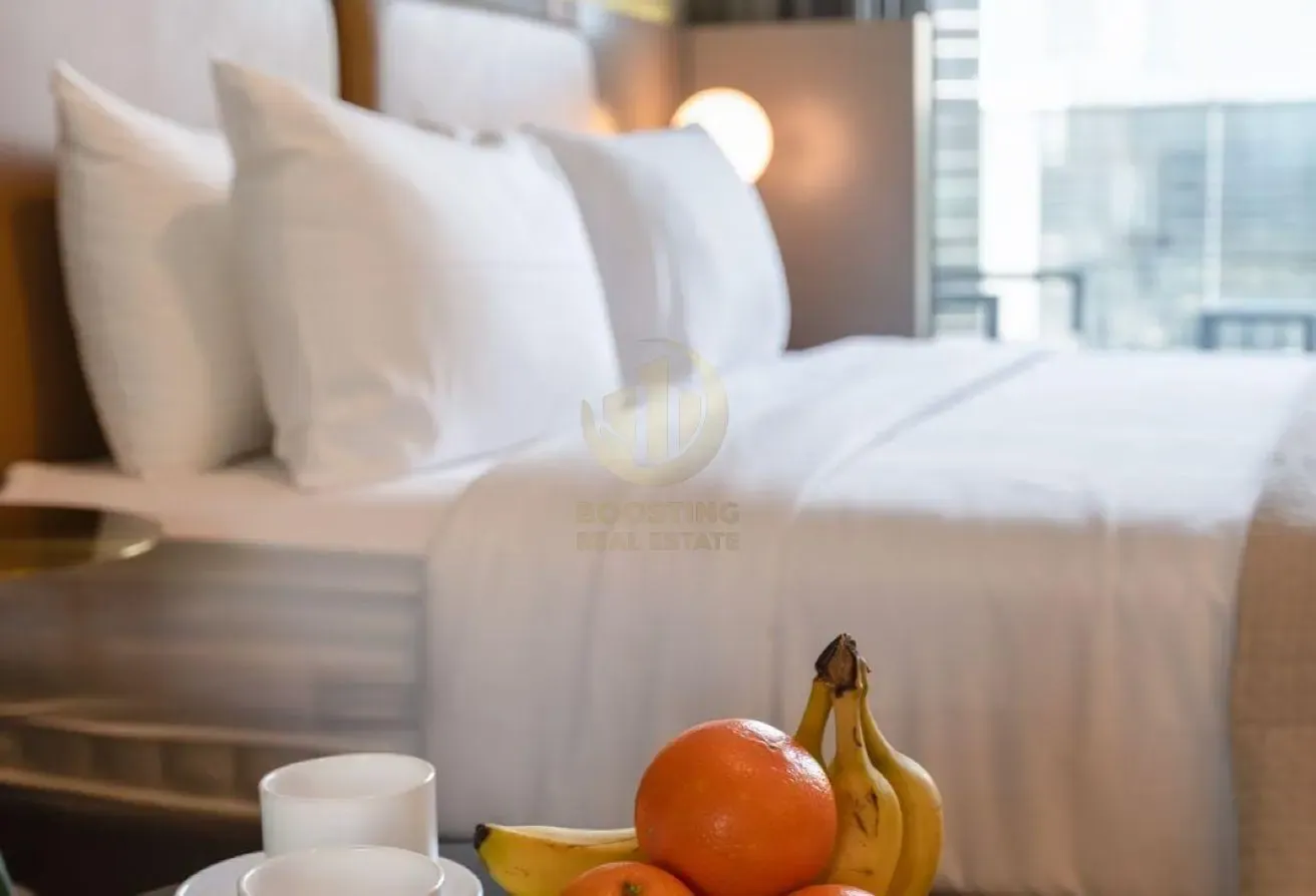 FULLY FURNISHED | VACANT | SPACIOUS