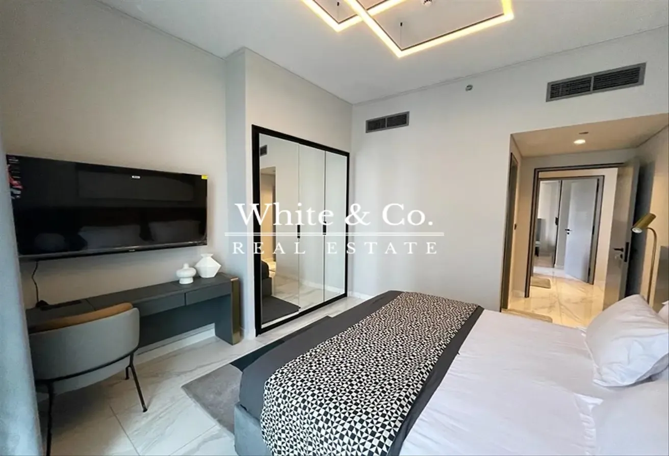 Vacant | Close to Dubai Mall | Furnished