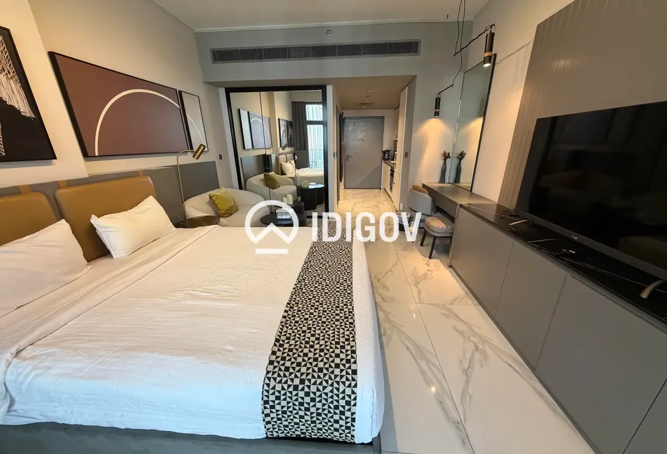 Canal View | Fully Furnished Studio | Ready 2 Move
