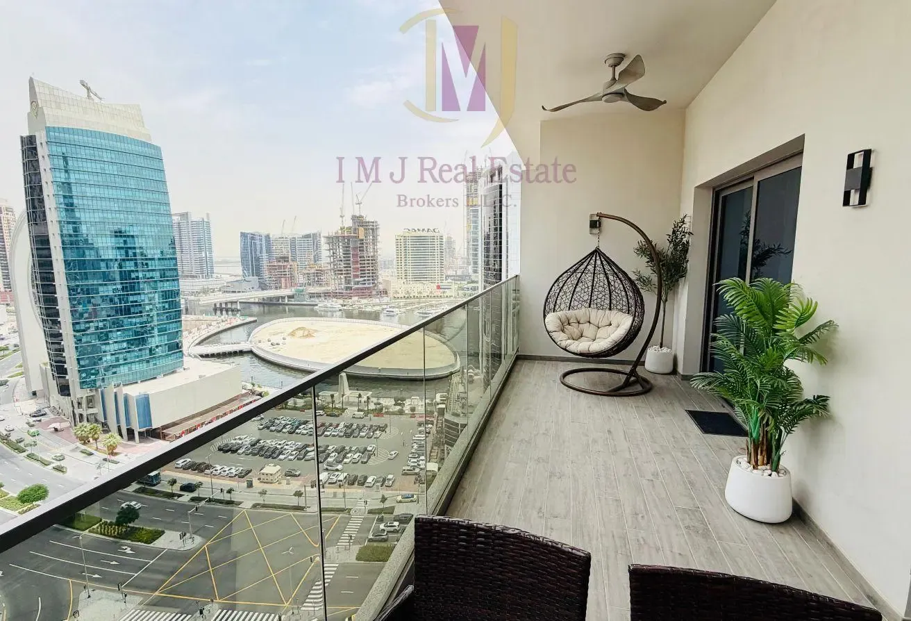 Fully Furnished | 1 BR | High Floor | Canal View