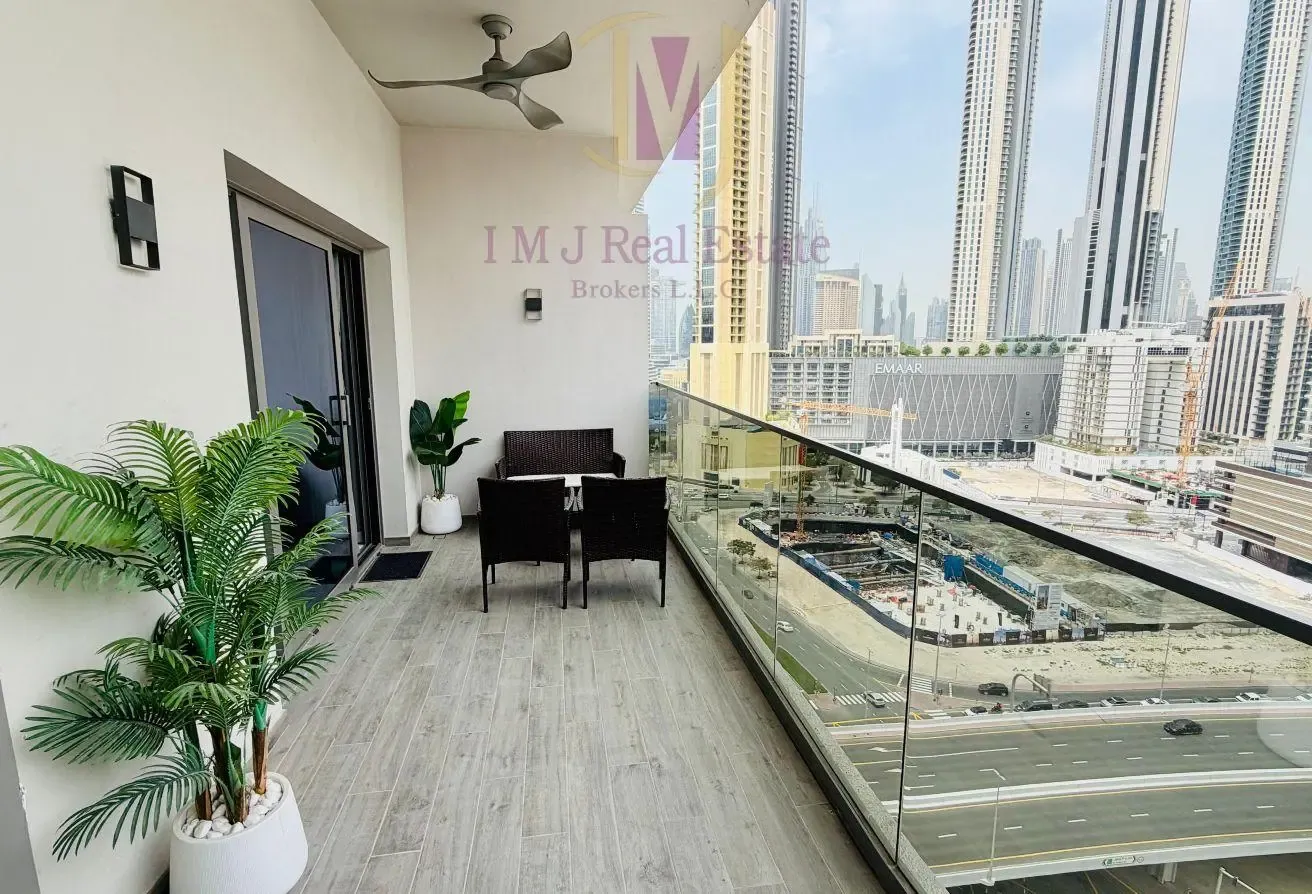 Fully Furnished | 1 BR | High Floor | Canal View