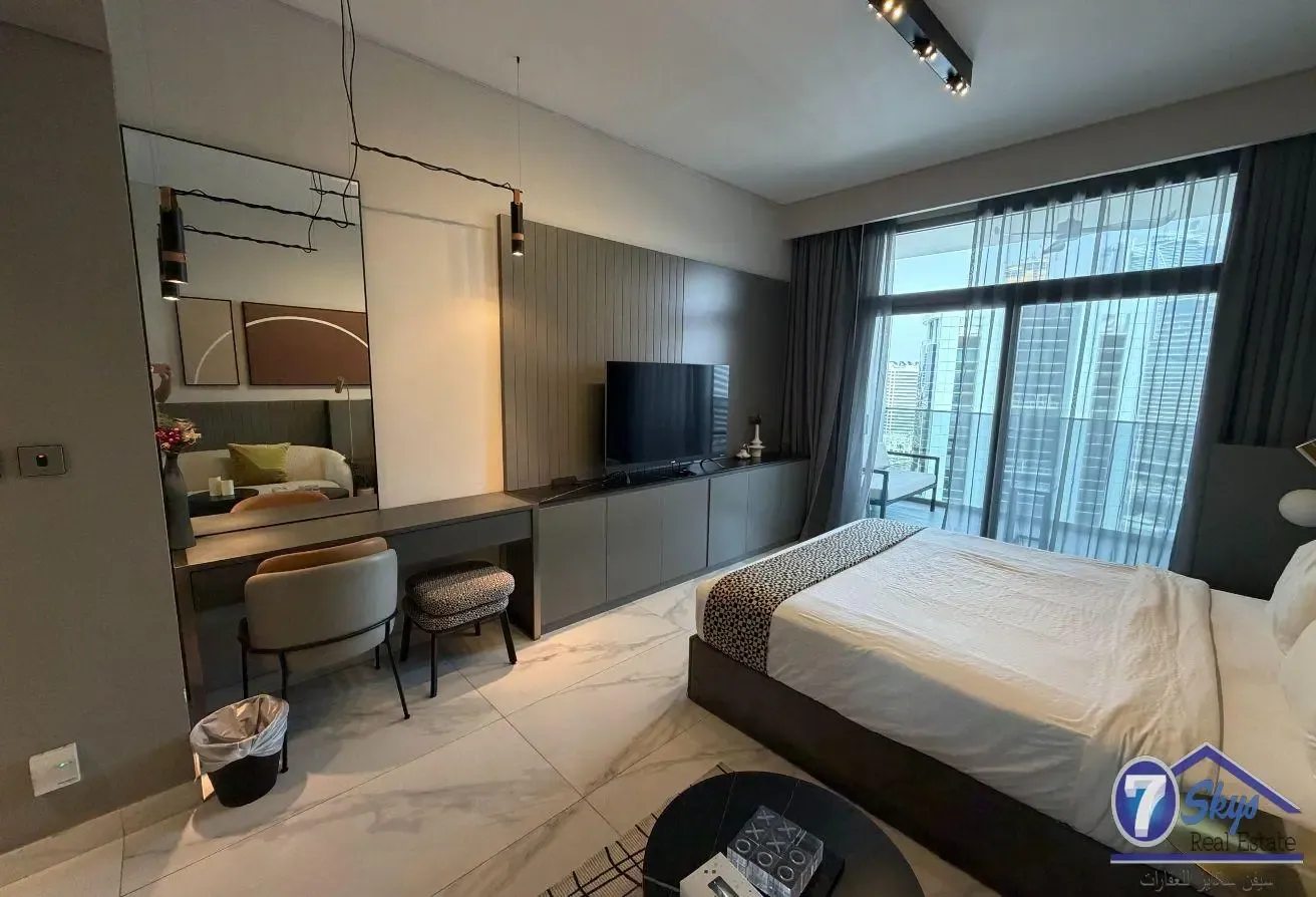 Canal View | Fully Furnished Studio | Ready 2 Move
