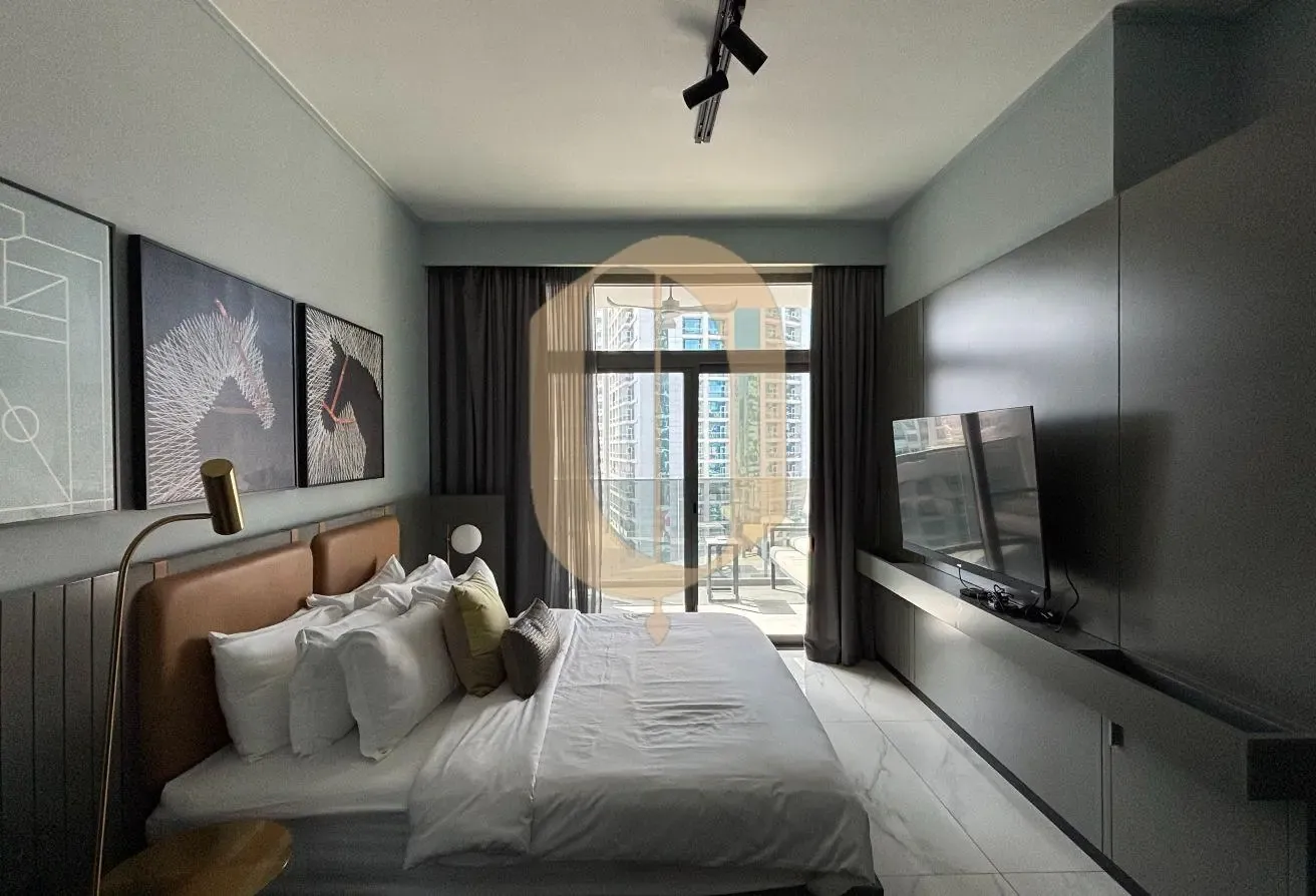 Luxury Living | Fully Furnished | Prime Area