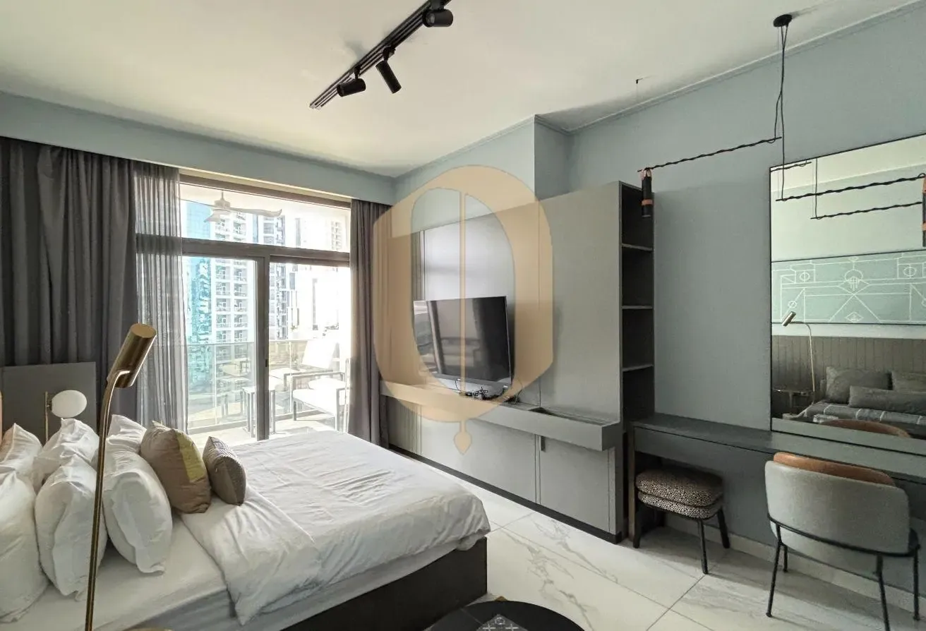 Luxury Living | Fully Furnished | Prime Area