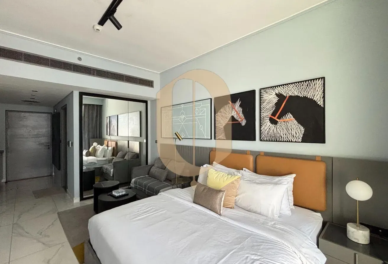 Luxury Living | Fully Furnished | Prime Area