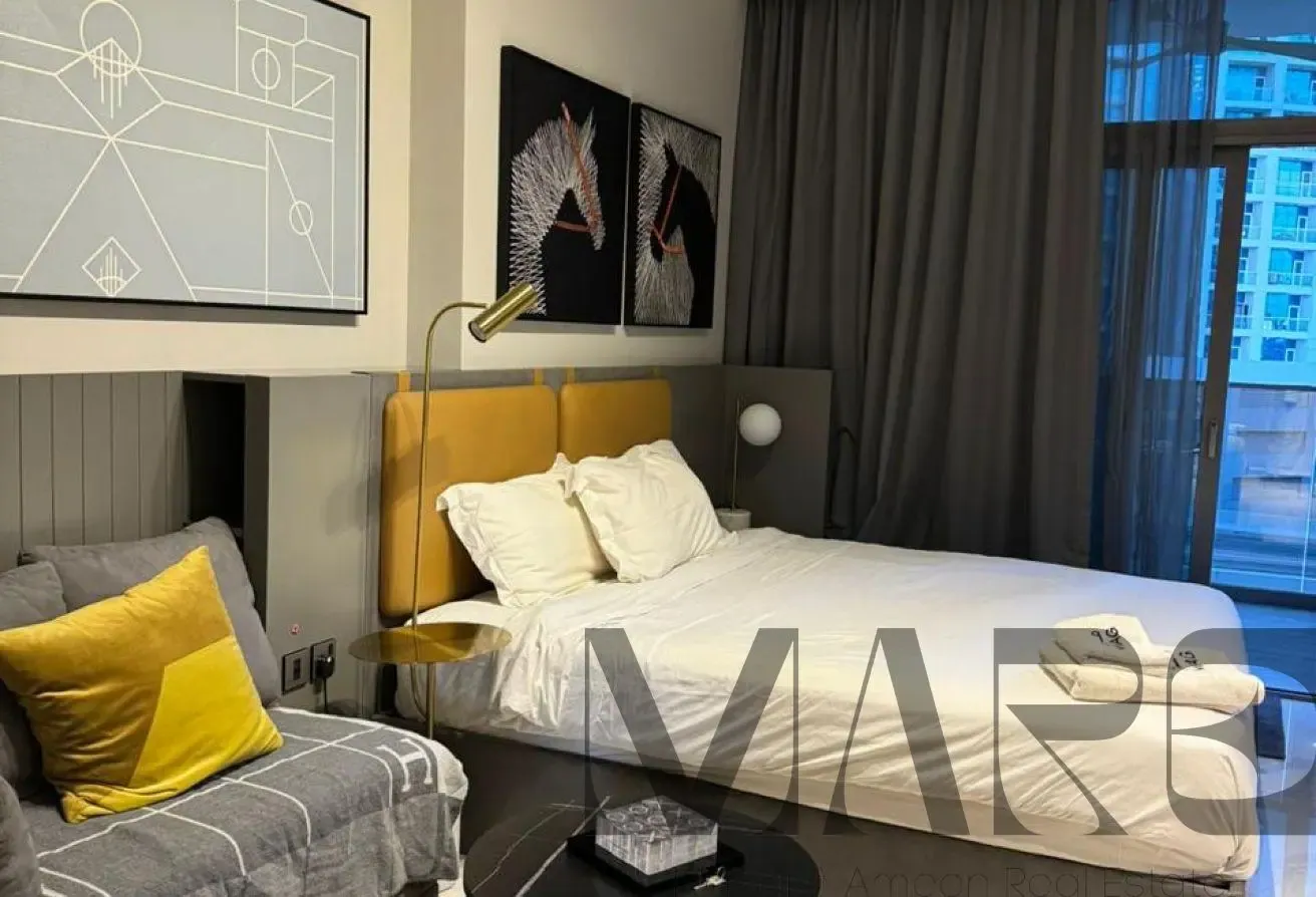 Fully Furnished Studio l LUXURY LIVING l VACANT