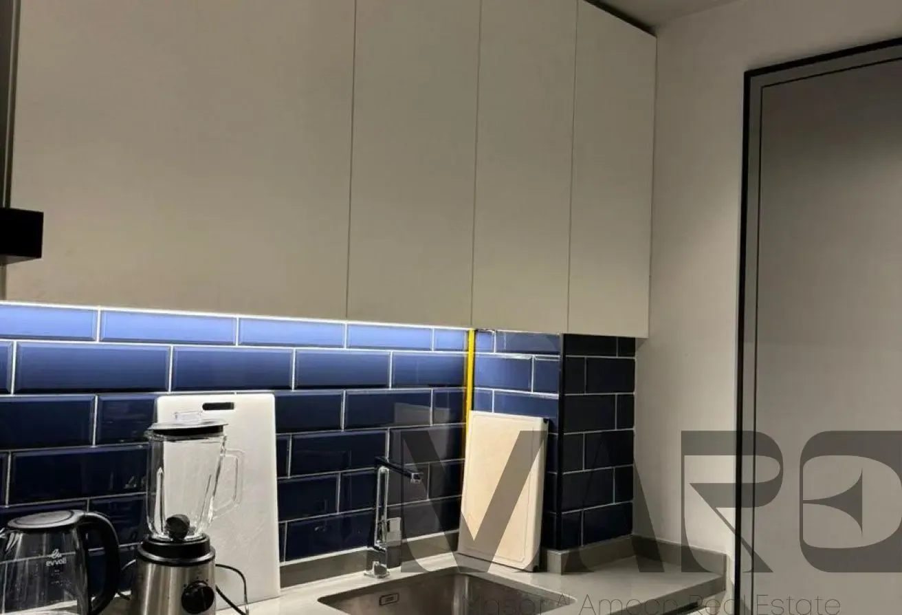 Fully Furnished Studio l LUXURY LIVING l VACANT