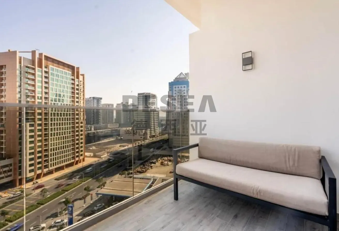 Canal View | Fully Furnished | Prime Location