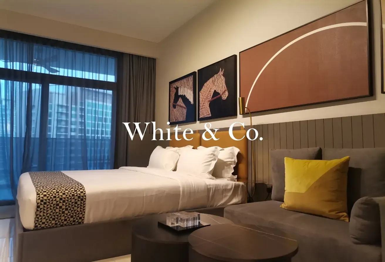 Downtown View | 1 Month Free | 12 Cheques
