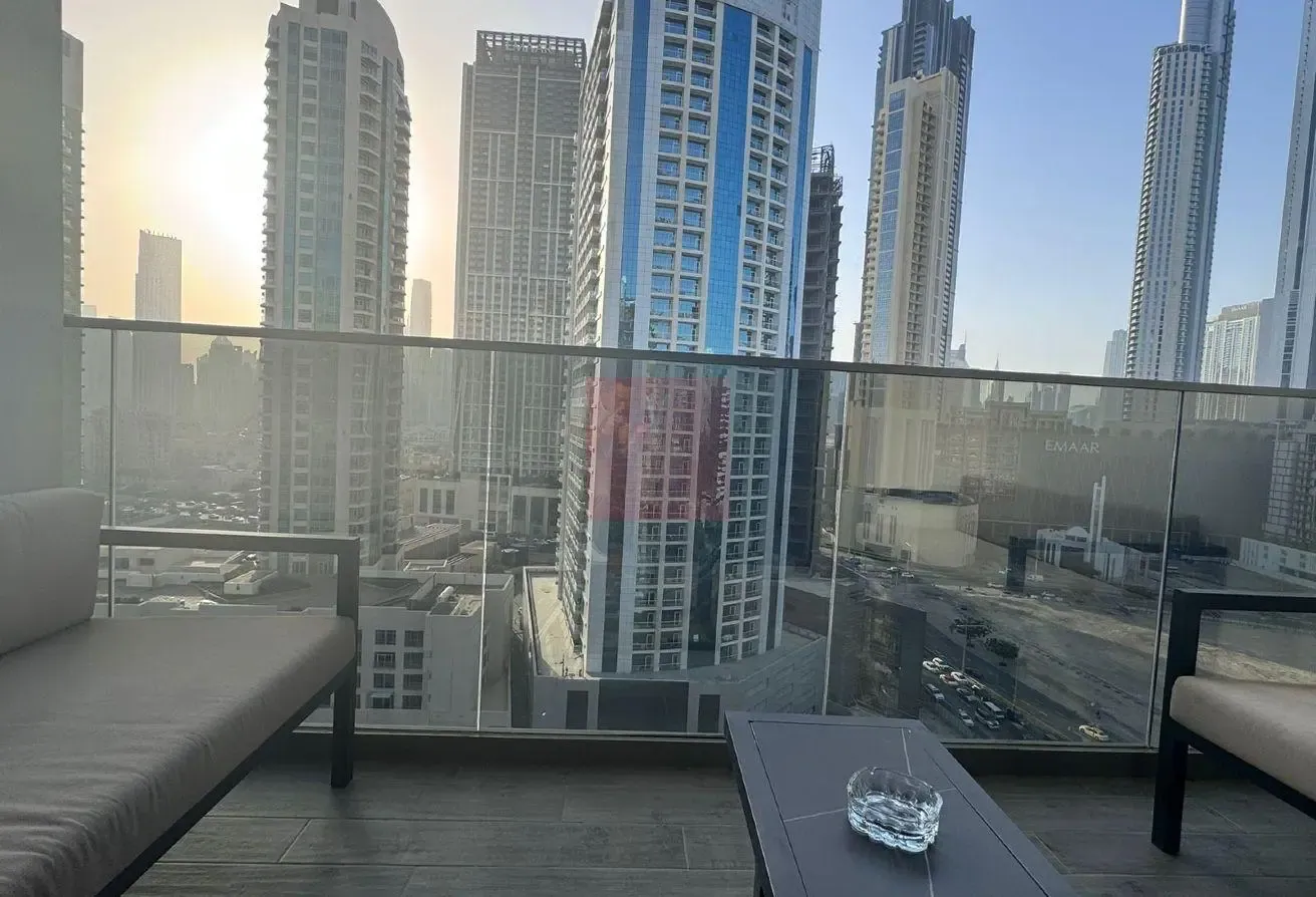 Excellent condition studio /Vacant /Furnished