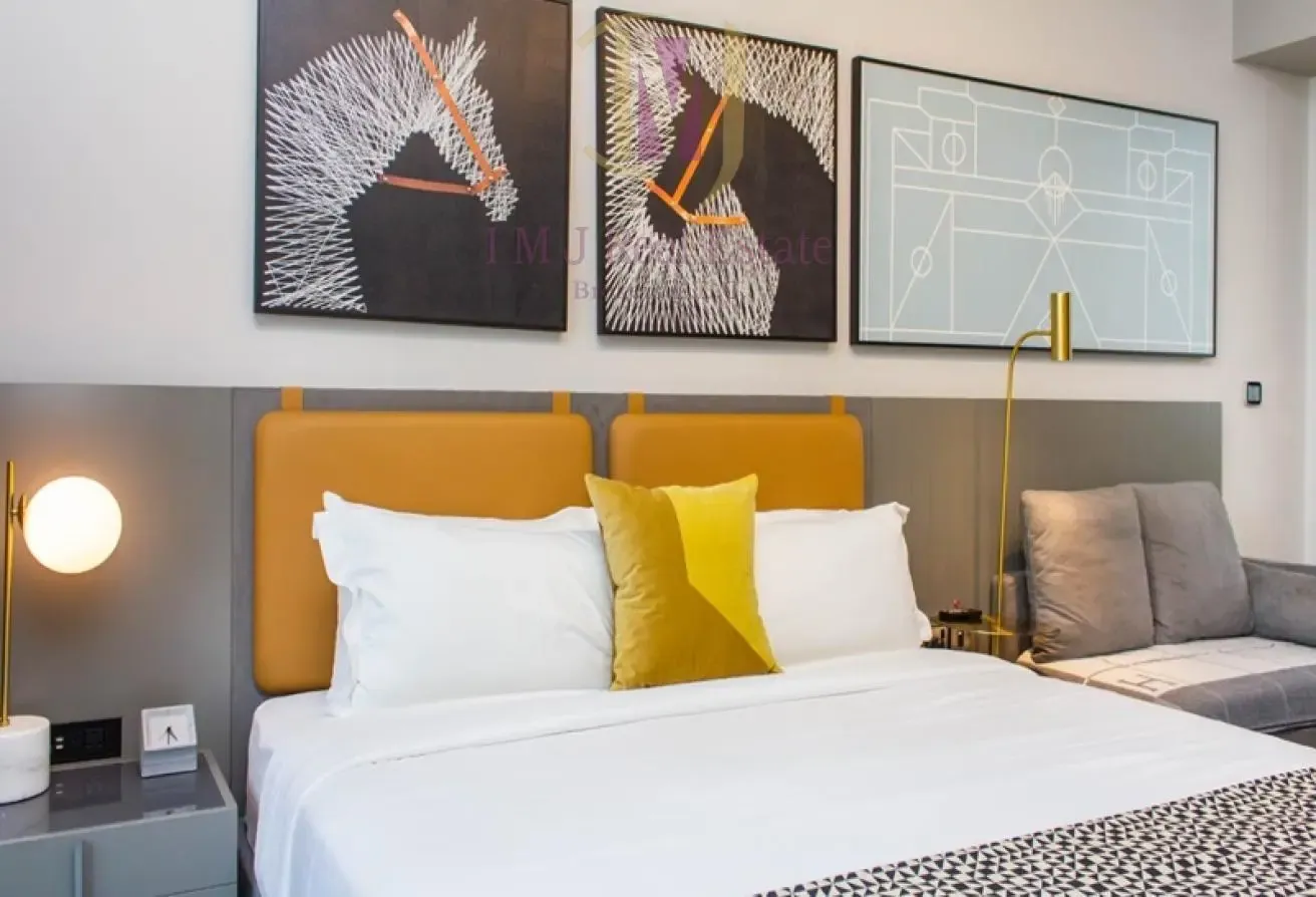 Fully Furnished Studio | High Floor | Canal View