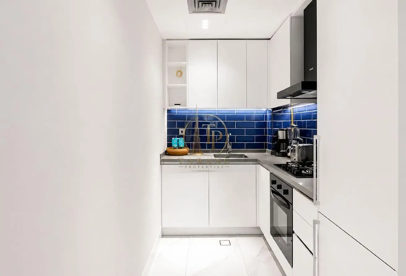 Canal & Pool Views | Furnished | Vacant