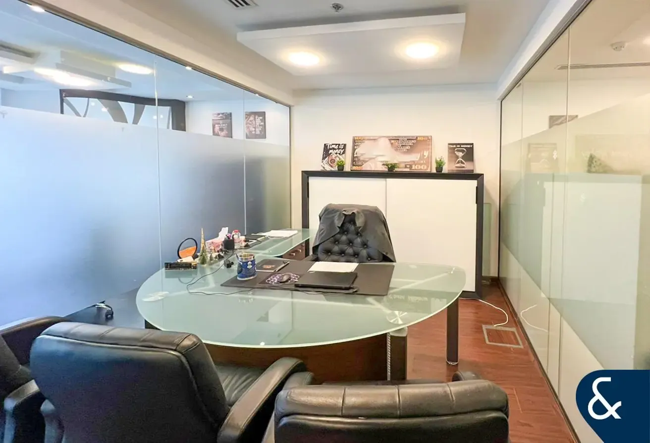 Vacant | Prime Location | Fitted Office