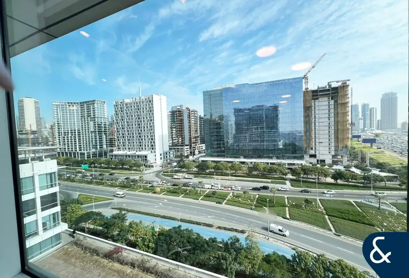 Vacant | Prime Location | Fitted Office