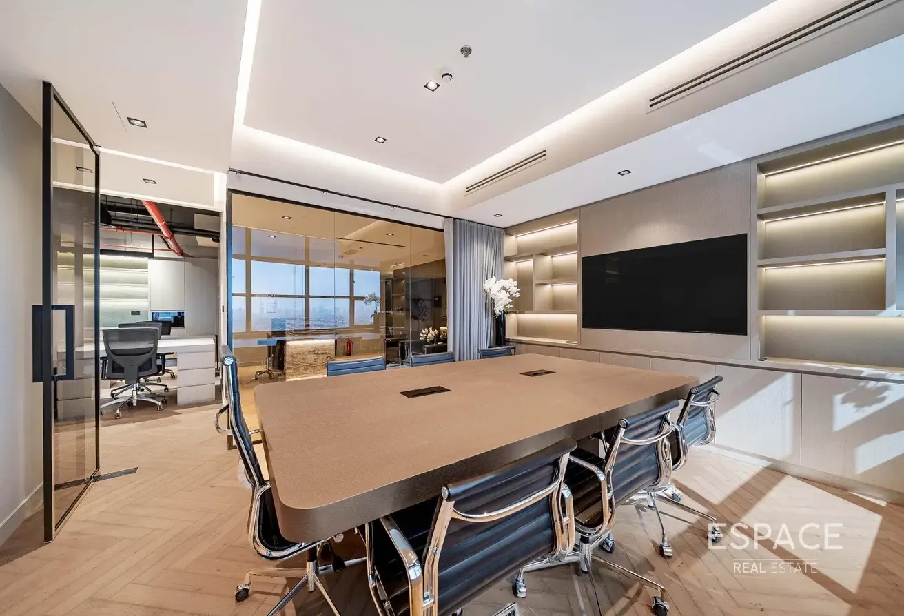Vacant Unit| Fully Furnished |High Floor