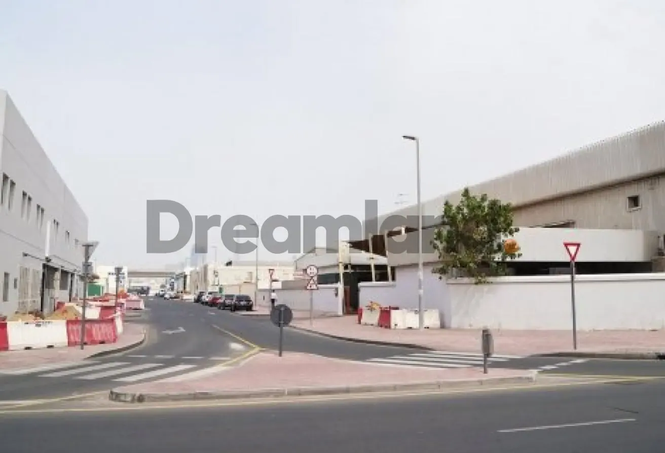Leasehold | Great Location | Commercial Use