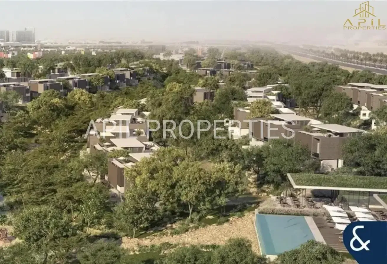 GENUINE RESALE | 3 BED PLUS MAID | PHPP
