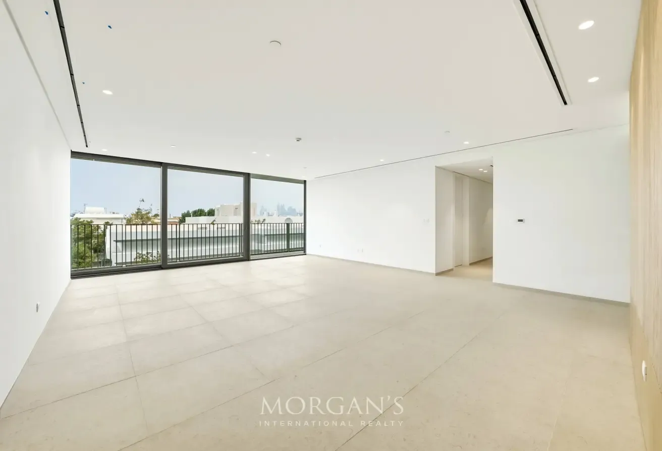 4BR+Maid Apartment | Prime Location | Unfurnished