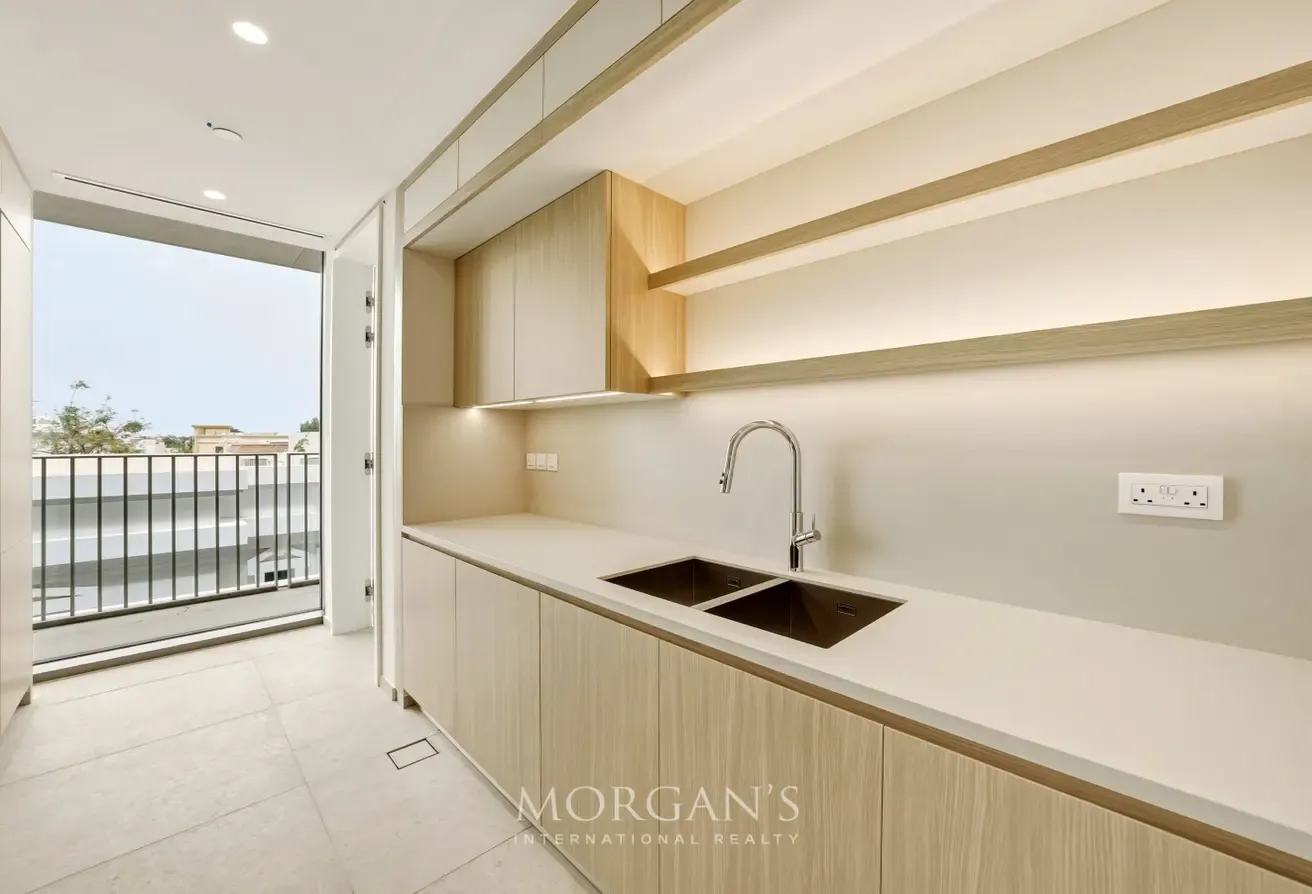 4BR+Maid Apartment | Prime Location | Unfurnished