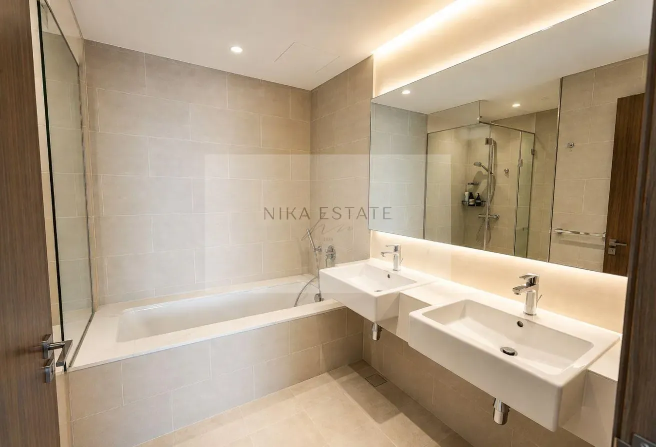 Luxury 2-BR | Canal Front Living | Prime Location