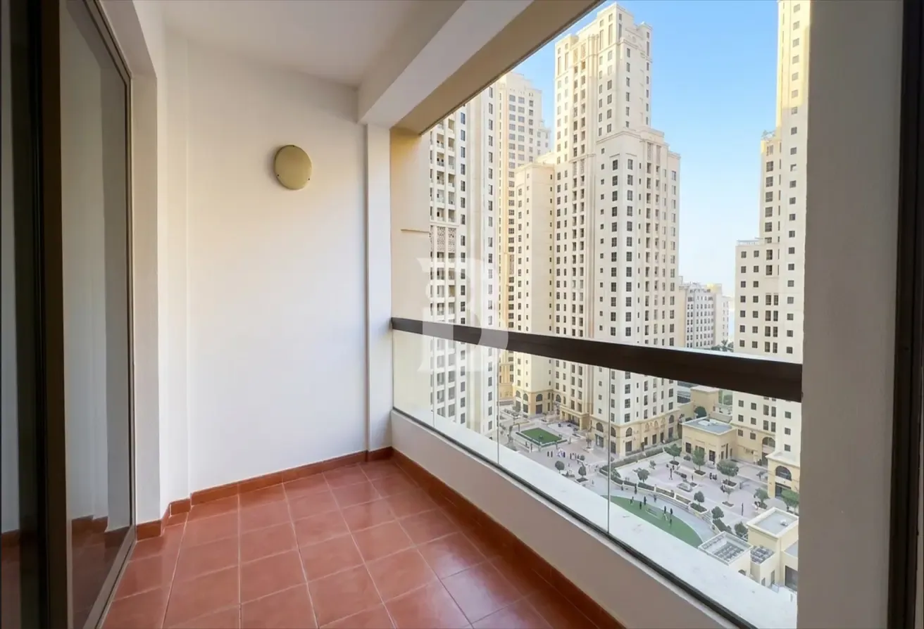 VACANT | PREMIUM | 3 BED + MAIDS