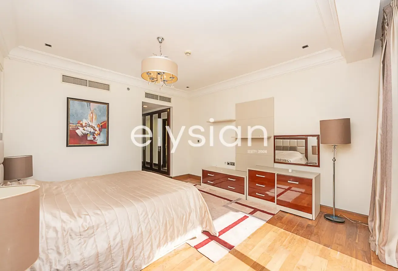 Vacant | Private Beach Access | Low Floor