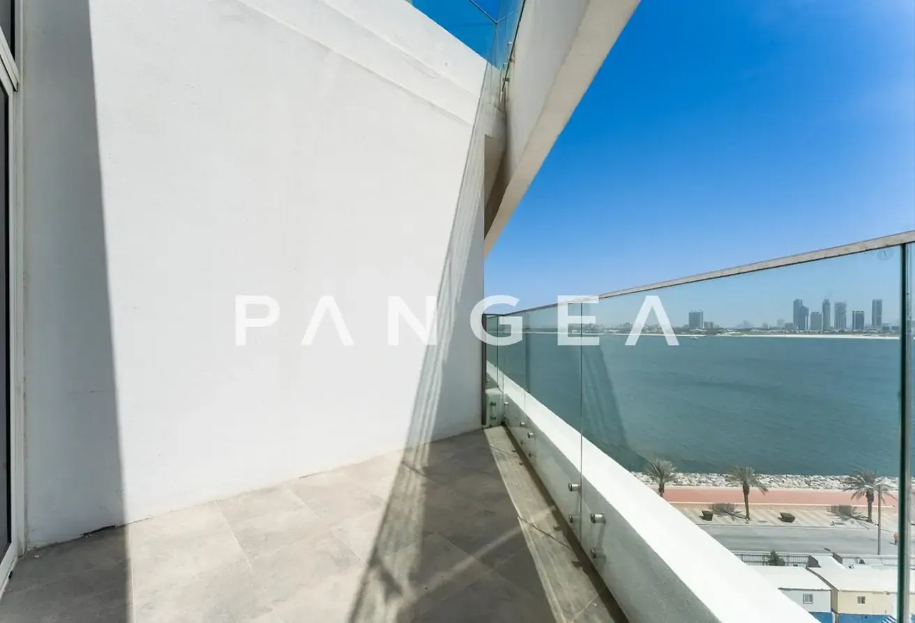 Sea View | Private Beach Access | Vacant Soon