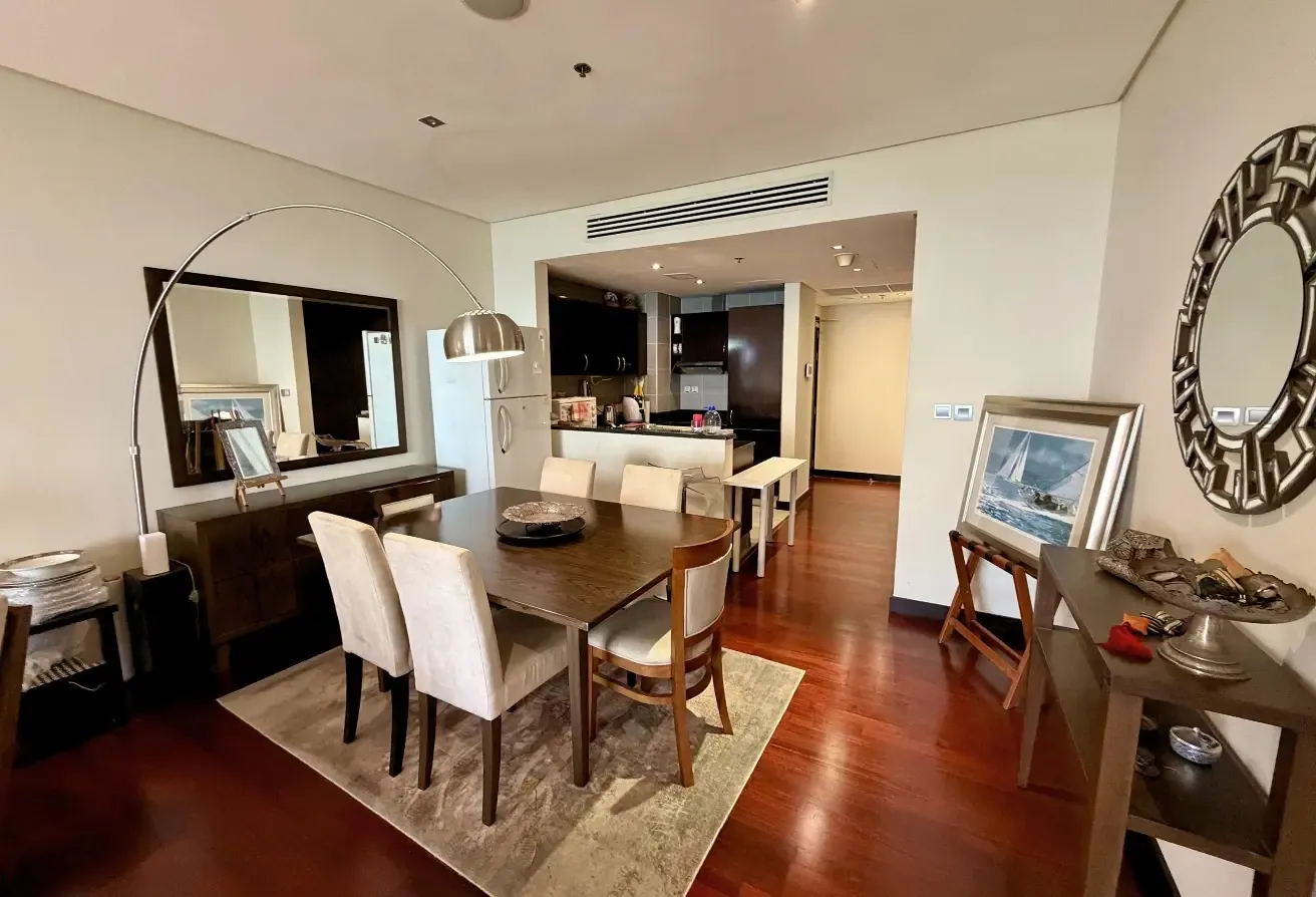 Vacant Now | Bills Included | Full Sea View