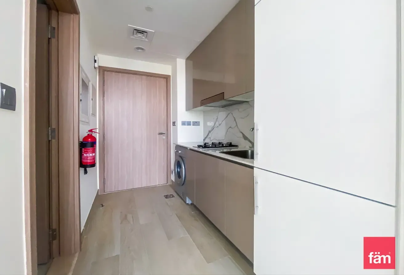 Large Layout | HighFloor | BLVD View | High ROI