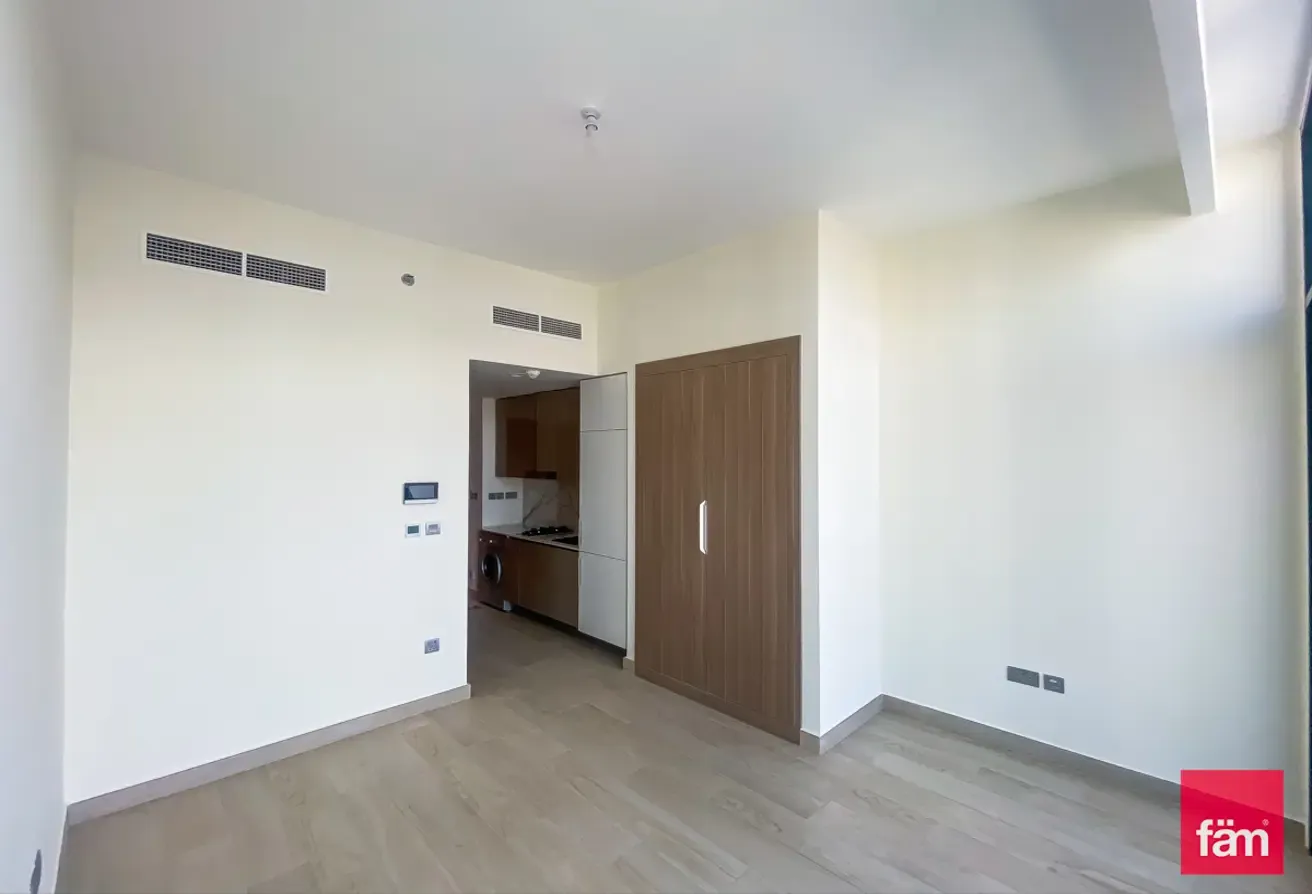 Large Layout | HighFloor | BLVD View | High ROI