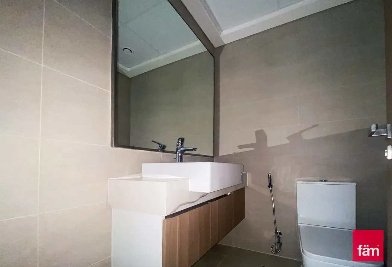 Large Layout | HighFloor | BLVD View | High ROI