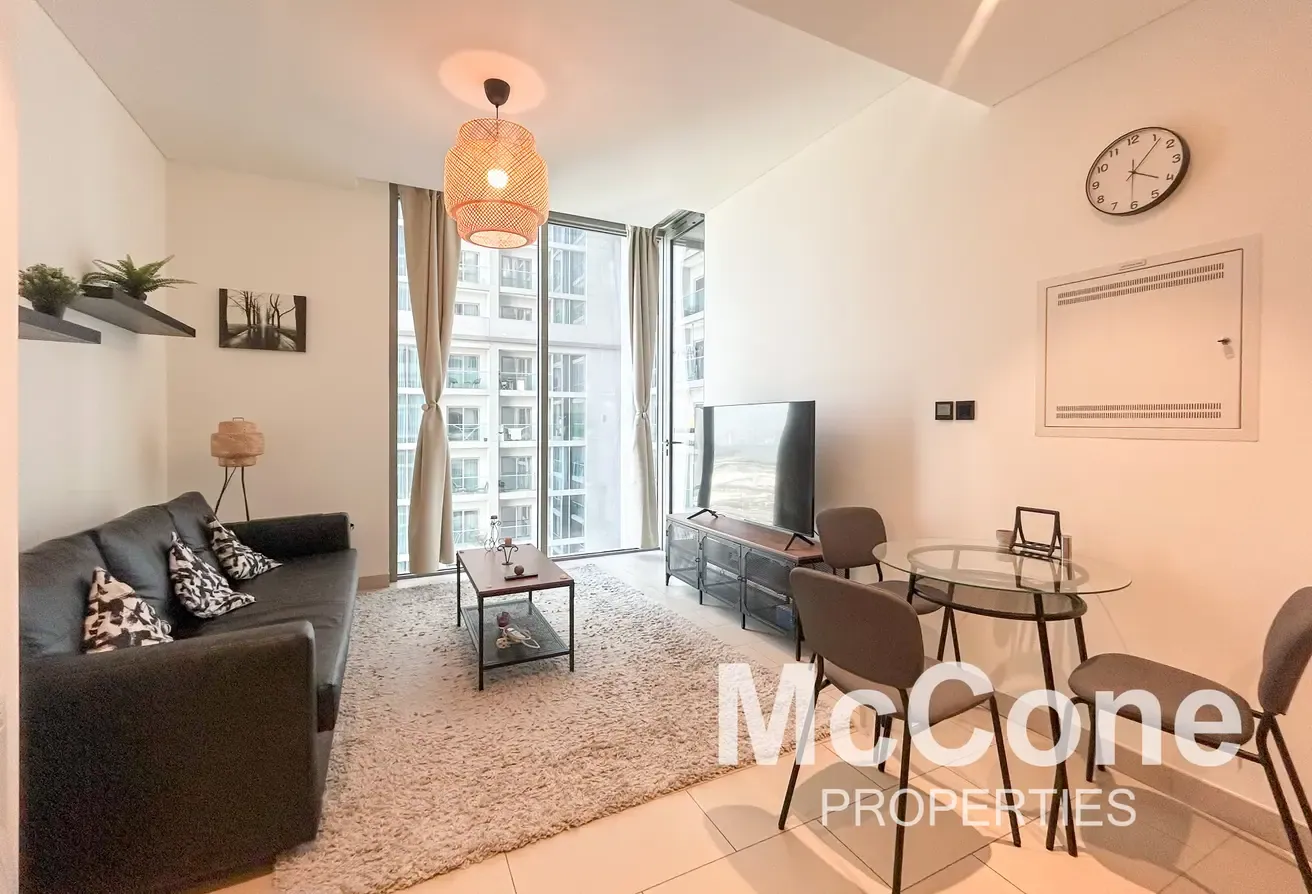 High Floor | Motivated Seller | Community View