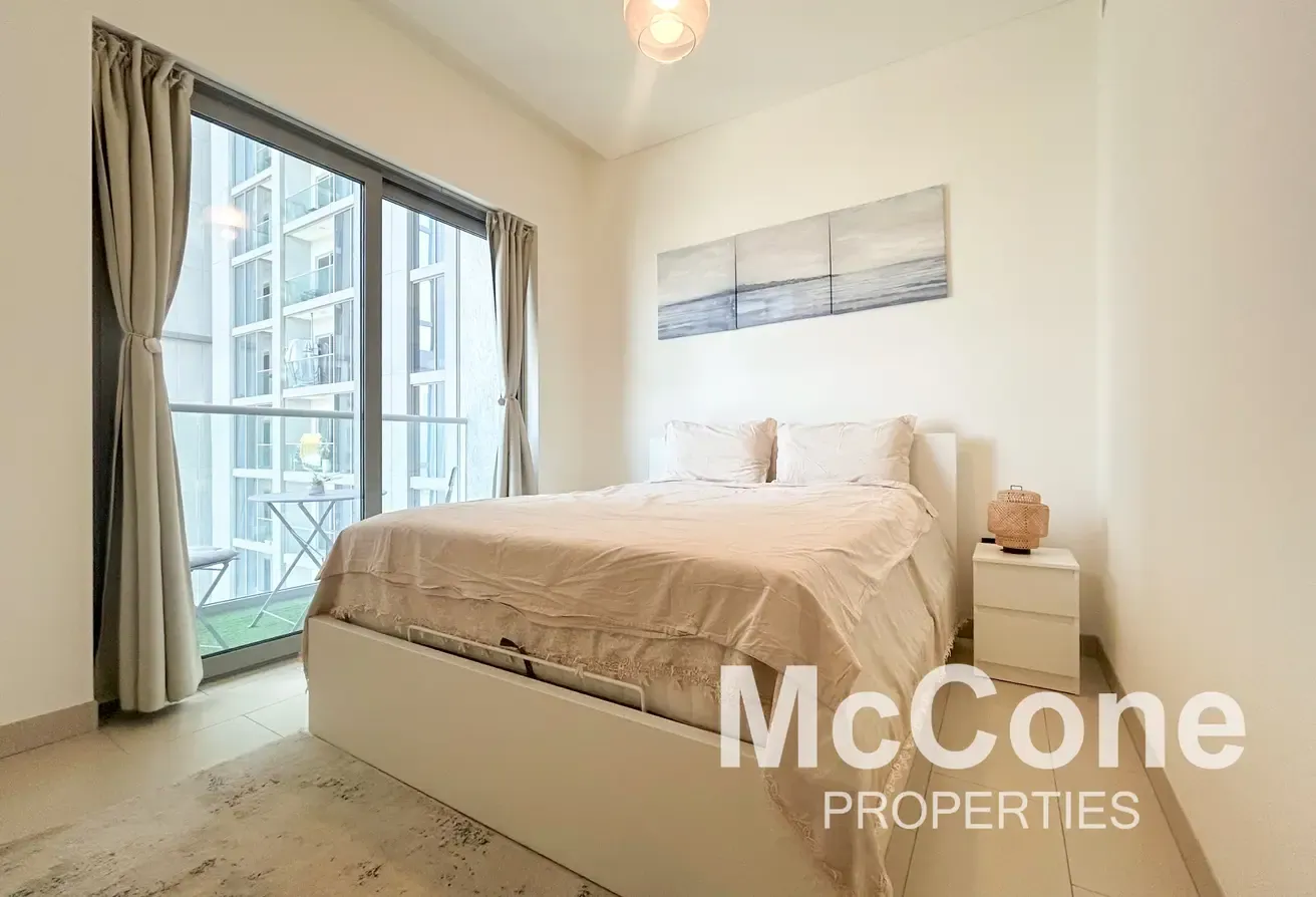 High Floor | Motivated Seller | Community View