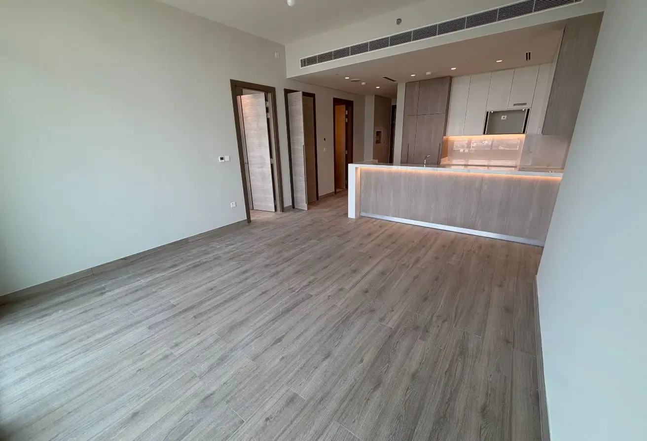 BRAND NEW | MORTGAGE POSSIBLE | 2 MASTER |