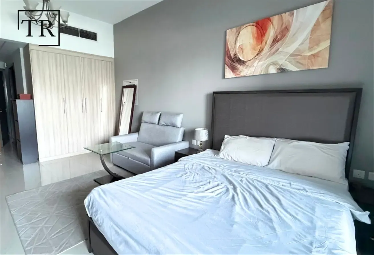 Furnished |Spacious| Canal Views | Rent Free Offer