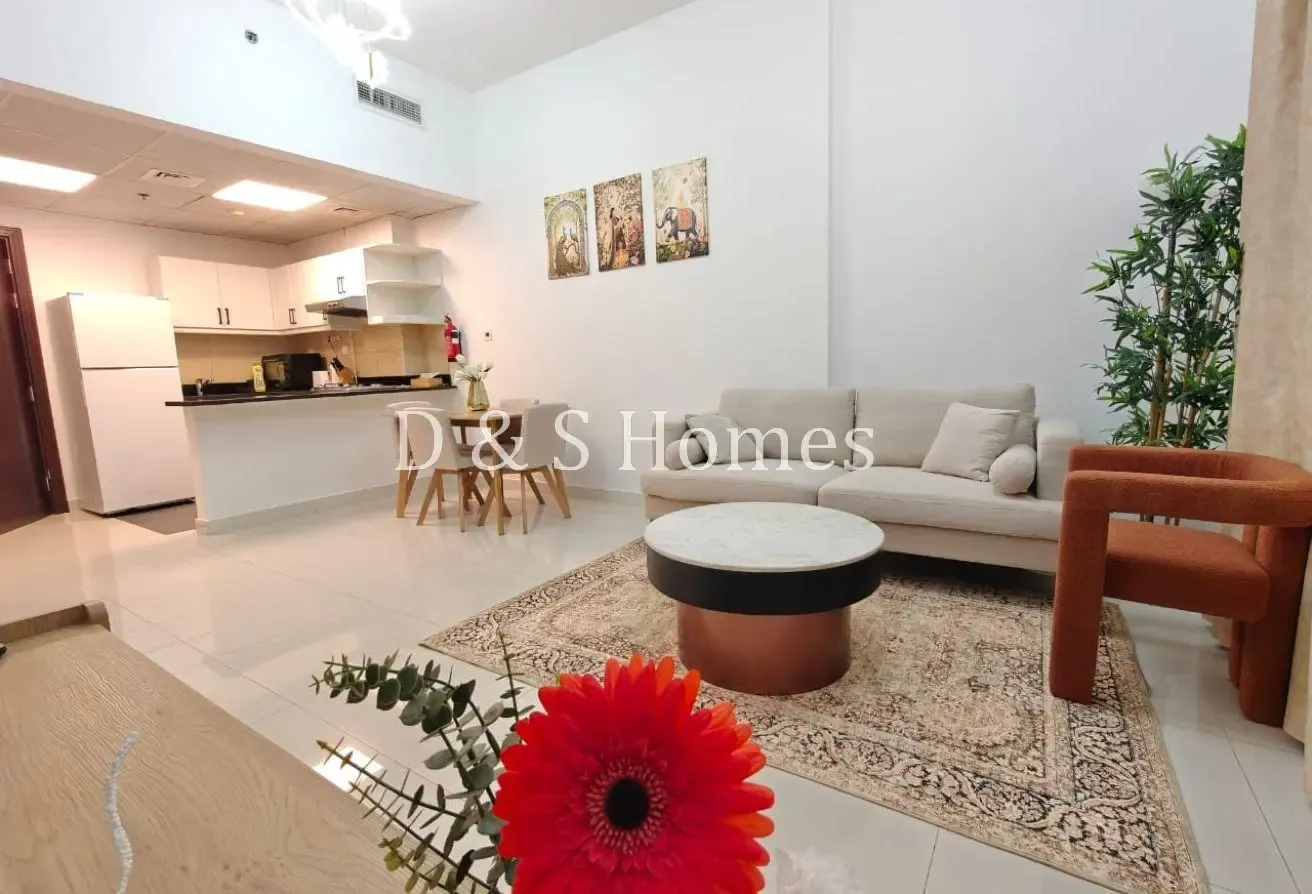Full Golf course view | Newly Furnished| High ROI