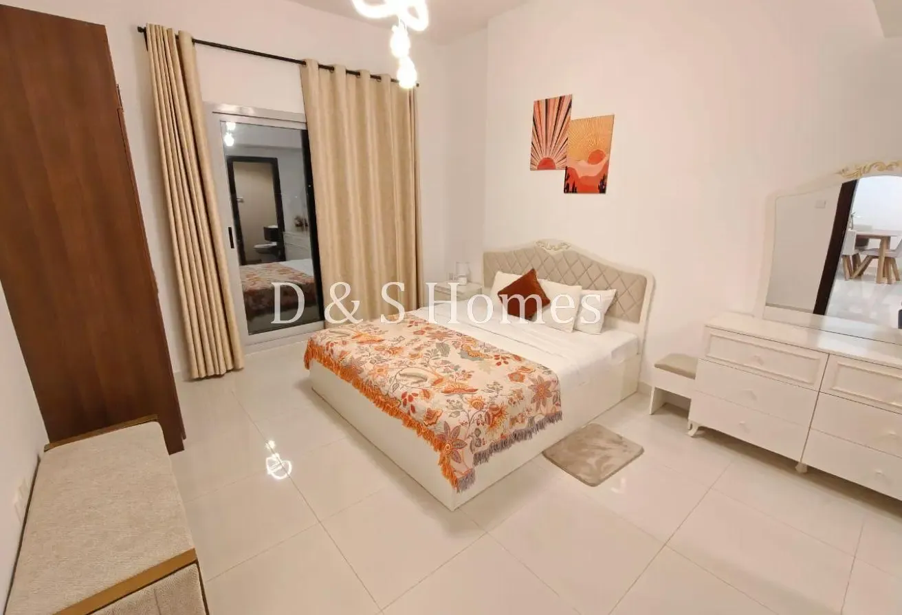 Full Golf course view | Newly Furnished| High ROI